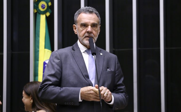Câmara aprova projeto que cria o Dia Nacional da Axé Music