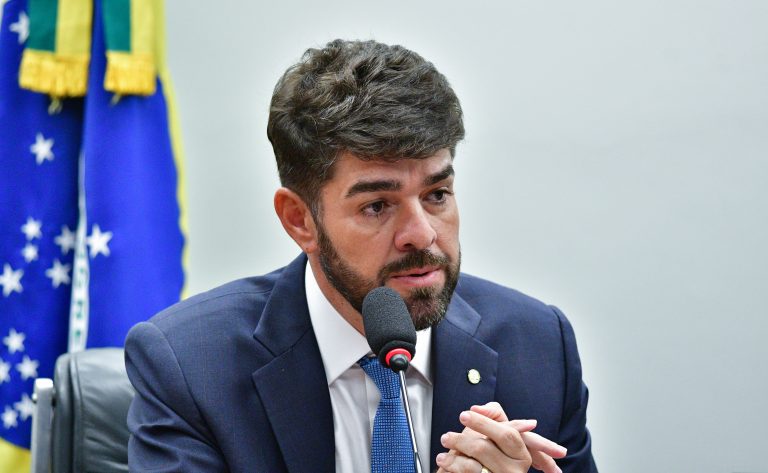 Projeto prevê incentivo fiscal para pesquisa agropecuária no Brasil