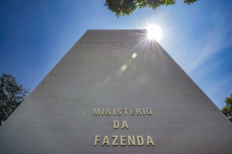 Coaf alerta para golpistas se passando por servidores do órgão
