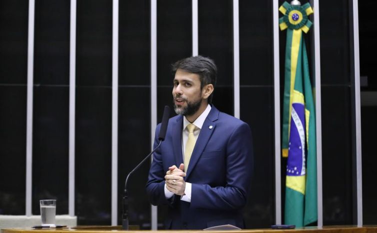 Deputado Pedro Lucas recusa convite para ser ministro das Comunicações