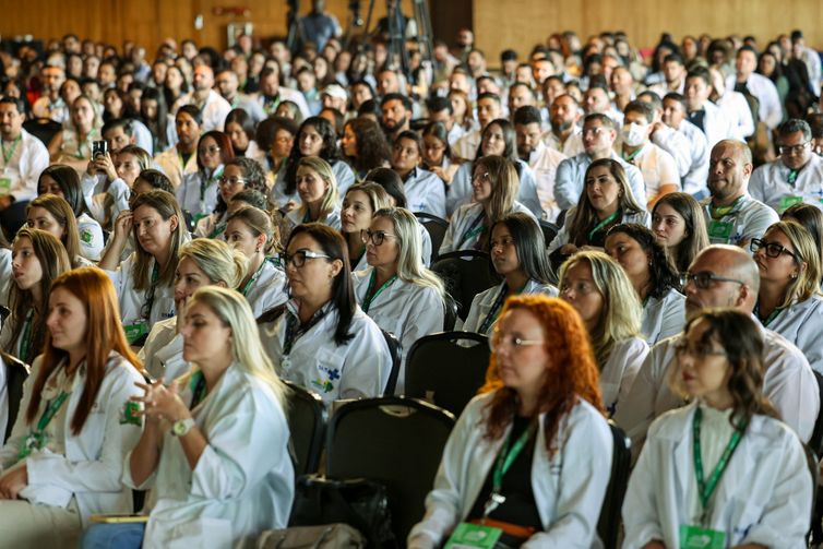 MEC vai avaliar qualidade de cursos de medicina anualmente
