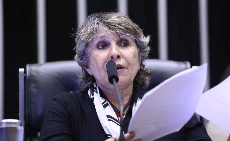 Audiência avalia o tratamento do mieloma múltiplo no SUS