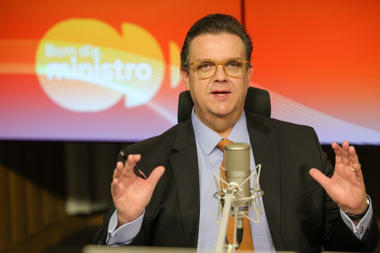 Governo fará busca ativa para alcançar vítimas de fraude no INSS