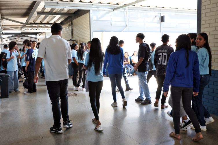 Pé-de-Meia: confira dicas de como usar as parcelas depositadas