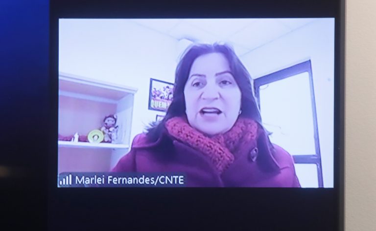 Especialistas destacam importância de garantir a valorização dos professores no novo PNE