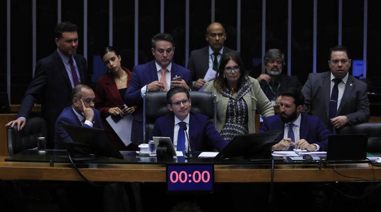 Câmara aprova novas regras para licenciamento ambiental