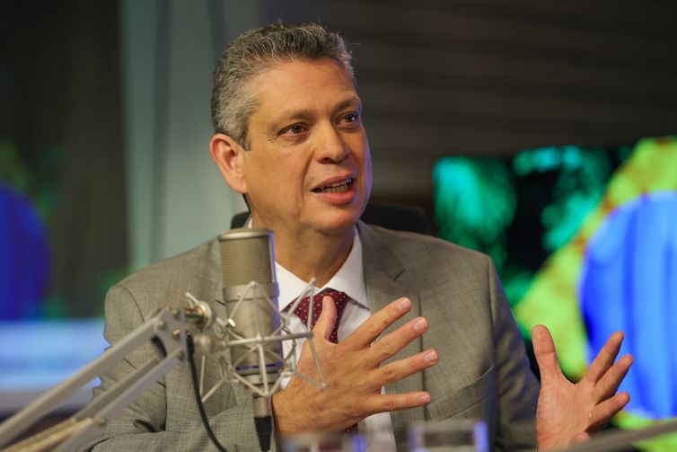 Márcio Macêdo defende respeito mútuo entre os Poderes