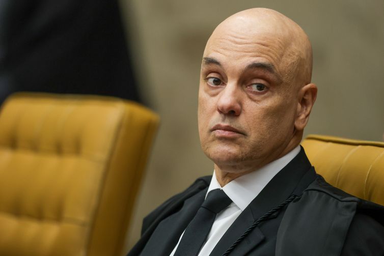 “Não há chance de recuar um milímetro”, diz Moraes ao Washington Post