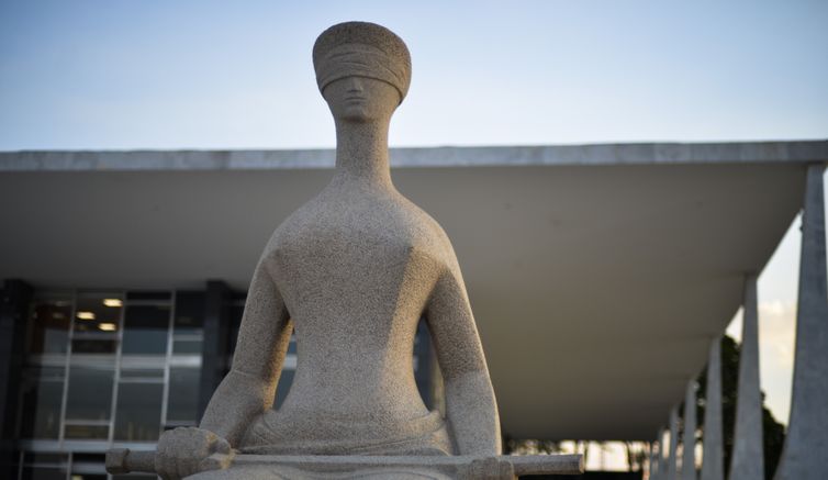 STF decide a favor da União em disputa previdenciária de R$ 131 bi