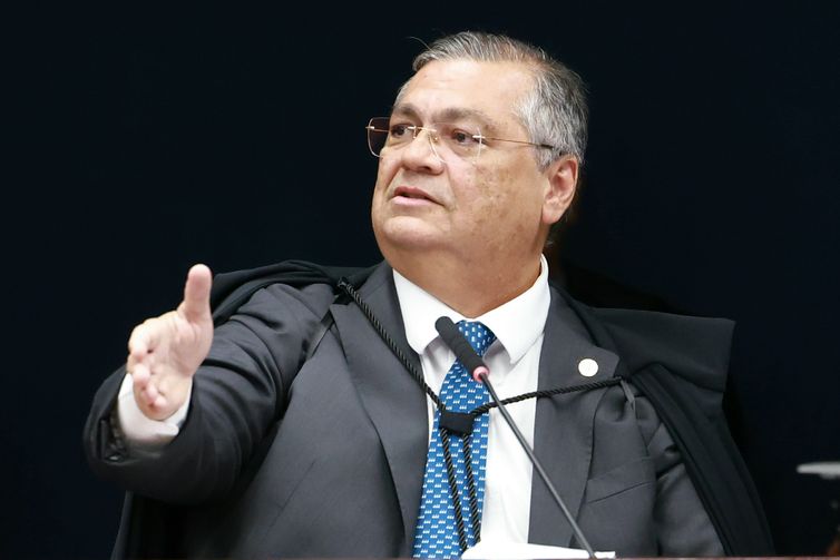 Dino pede à PF apuração de ameaças após voto para condenar Bolsonaro