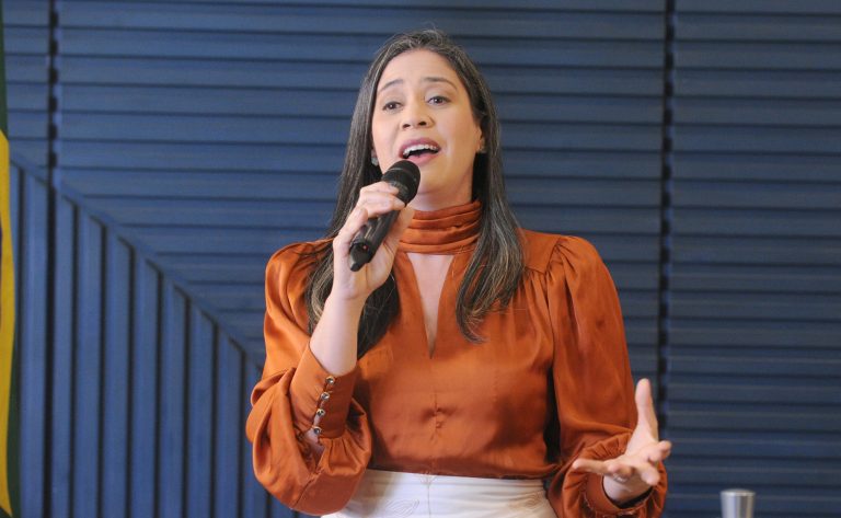 Comissão aprova diretrizes a serem seguidas pelo SUS para reduzir a mortalidade materna