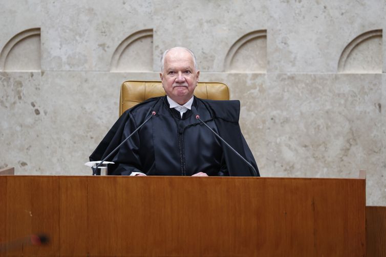 Fachin defende cultura democrática para evitar volta do autoritarismo