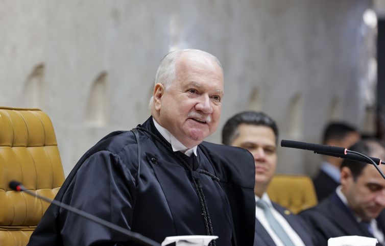 STF retoma às 20h julgamento sobre descriminalização do aborto