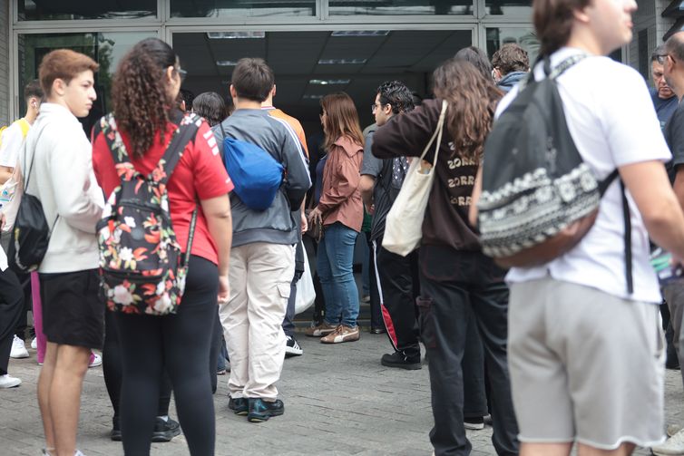 Enem 2025: pausa nos estudos e foco na logística até a hora do exame