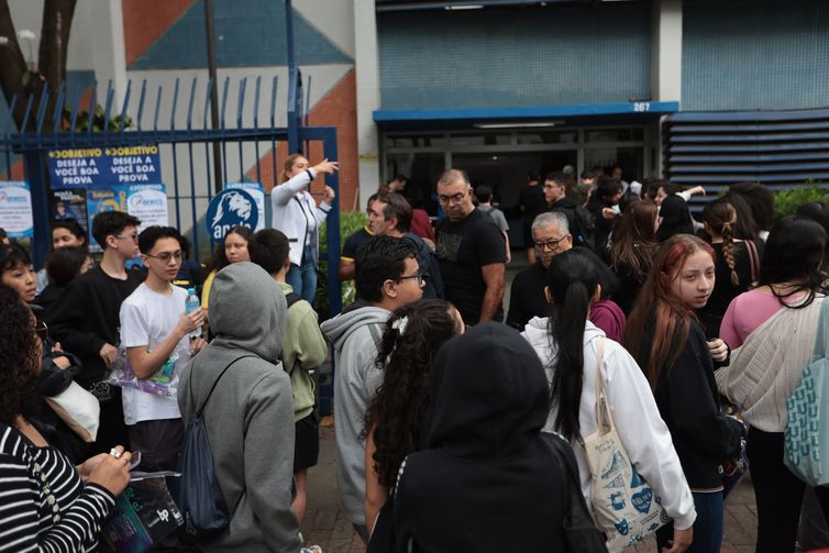 Gabarito oficial do Enem sai na quinta-feira