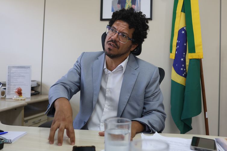 Governo mantém críticas após 4ª versão do PL Antifacção de Derrite 