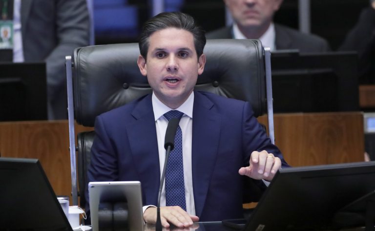Motta diz que aprovação de projeto antifacção é resposta dura contra o crime organizado