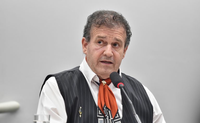 Comissão defende investimentos em prevenção para evitar novas enchentes do RS